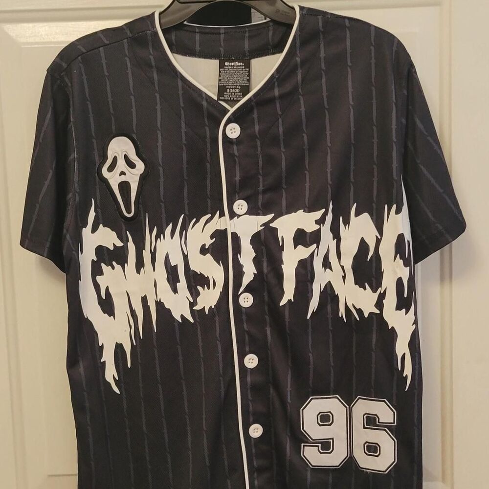 Ghost Men's Black and White Top
